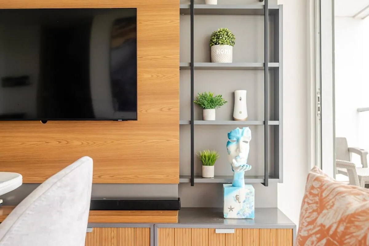 Apartamento Moderno Y Lujoso Con Vista Al Mar Piso19 - Cerca A La Ciudad Amurallada Cartagena
