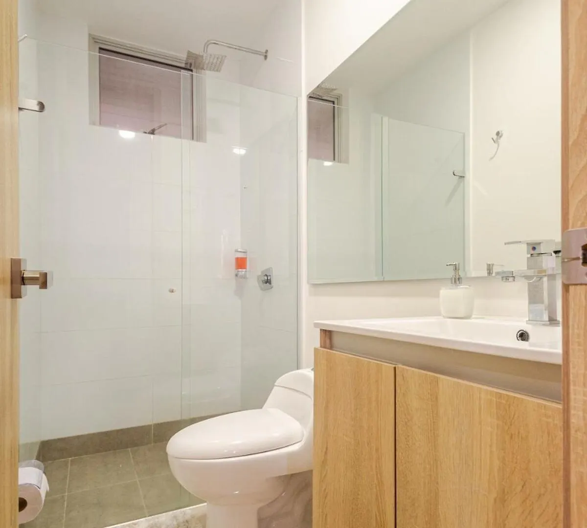 Apartamento Moderno Y Lujoso Con Vista Al Mar Piso19 - Cerca A La Ciudad Amurallada Cartagena アパート