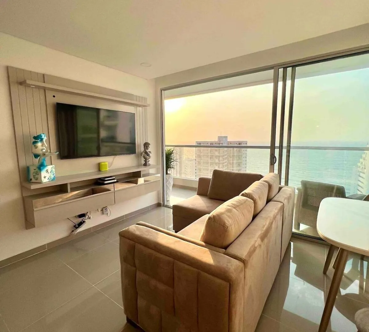 Apartamento Moderno Y Lujoso Con Vista Al Mar Piso19 - Cerca A La Ciudad Amurallada Cartagena